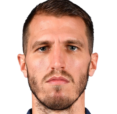 https://img.hhloupan.com/img/football/player/d184739dba8a2259cf07cd4475e3d409.png